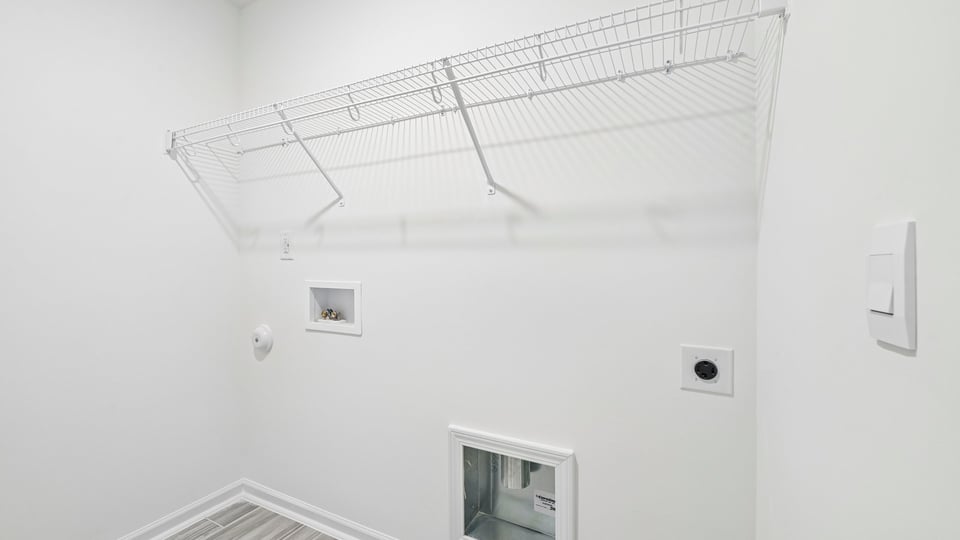 laundry room with washer and dryer hookups