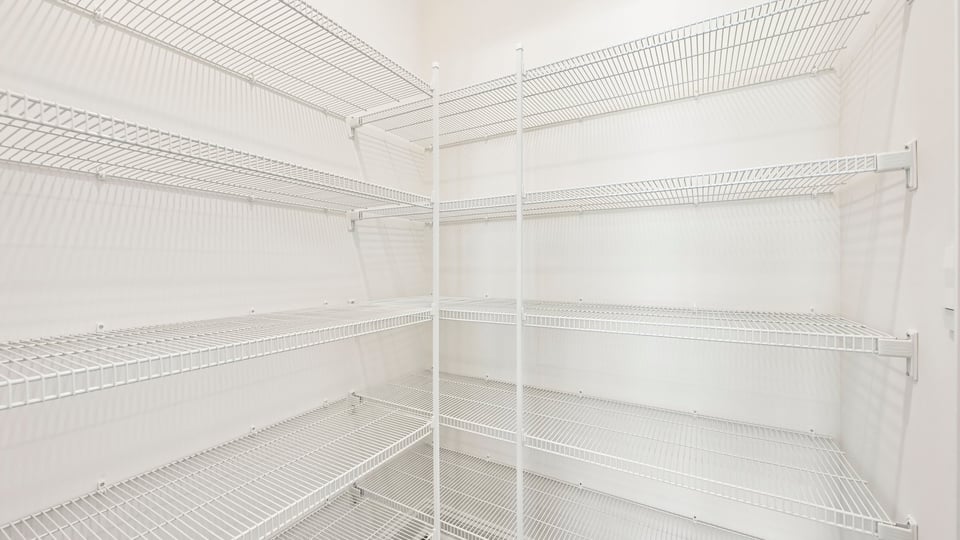 walkin pantry with wire shelving