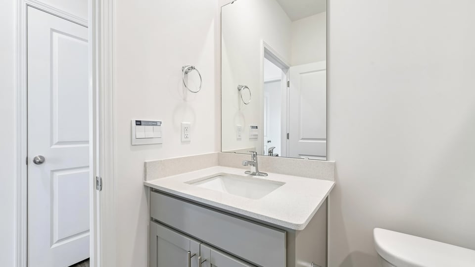 1ST FLOOR HALL BATH