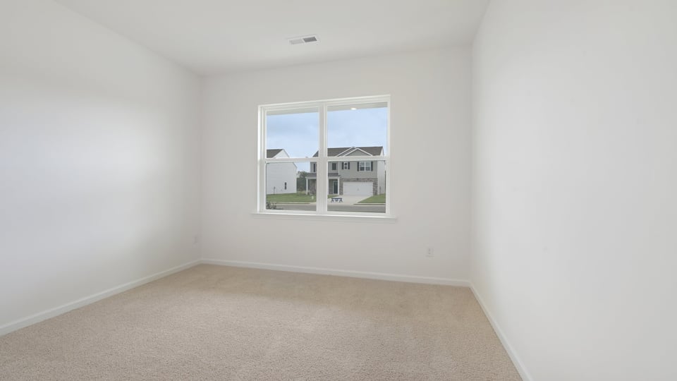 bedroom with carpet flooring