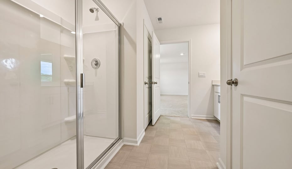 PRIMARY SUITE BATHROOM