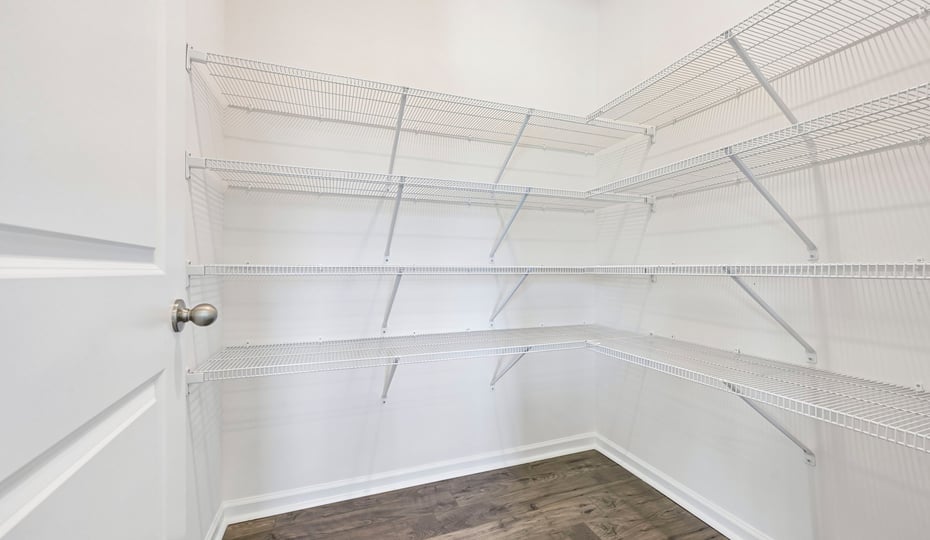 walkin pantry with wire shelving