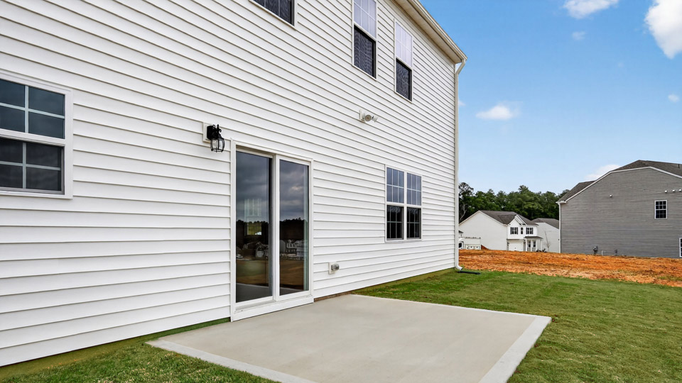 REAR PATIO COLUMBIA-B