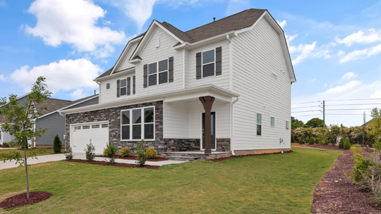 lucas g exterior