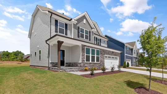 lucas g exterior
