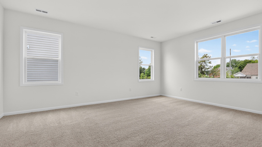 bedroom with carpet flooring