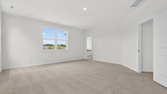 bedroom with carpet flooring