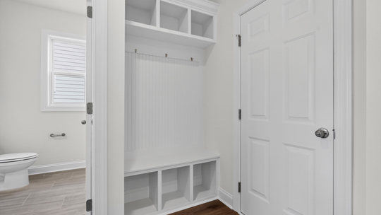 mudbench with cubbies