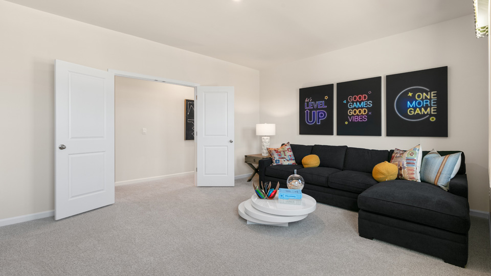 Bennett Model Bonus Room