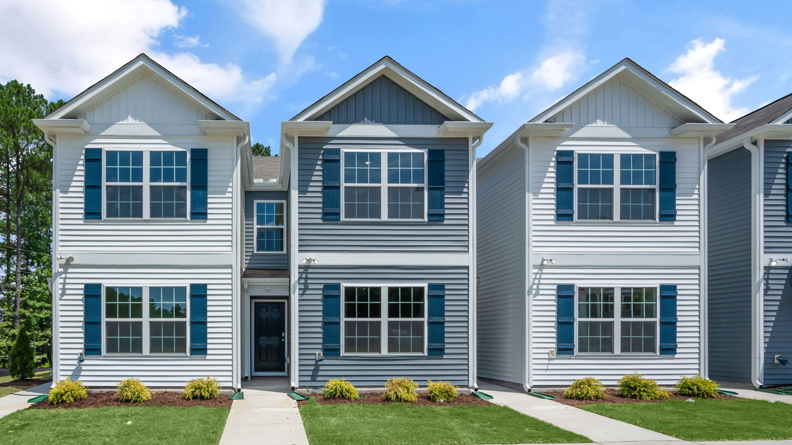 5806 Brambleberry Way exterior