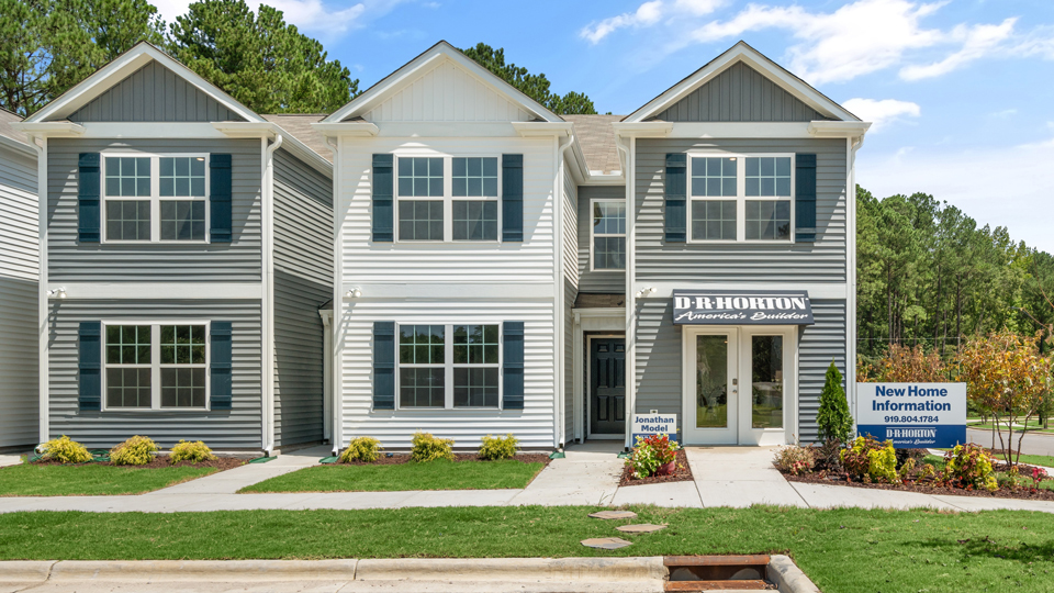 Jonathan Model Exterior