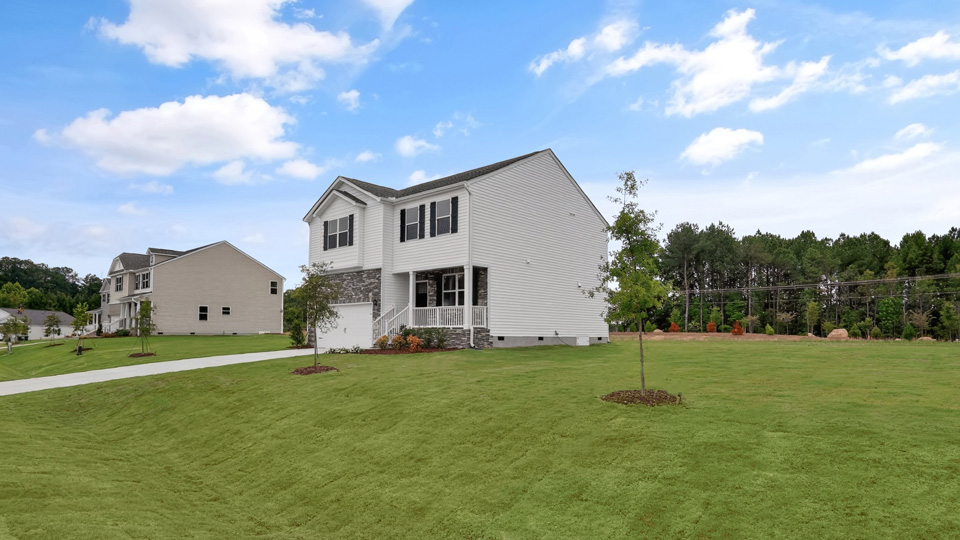 penwell exterior on large lot