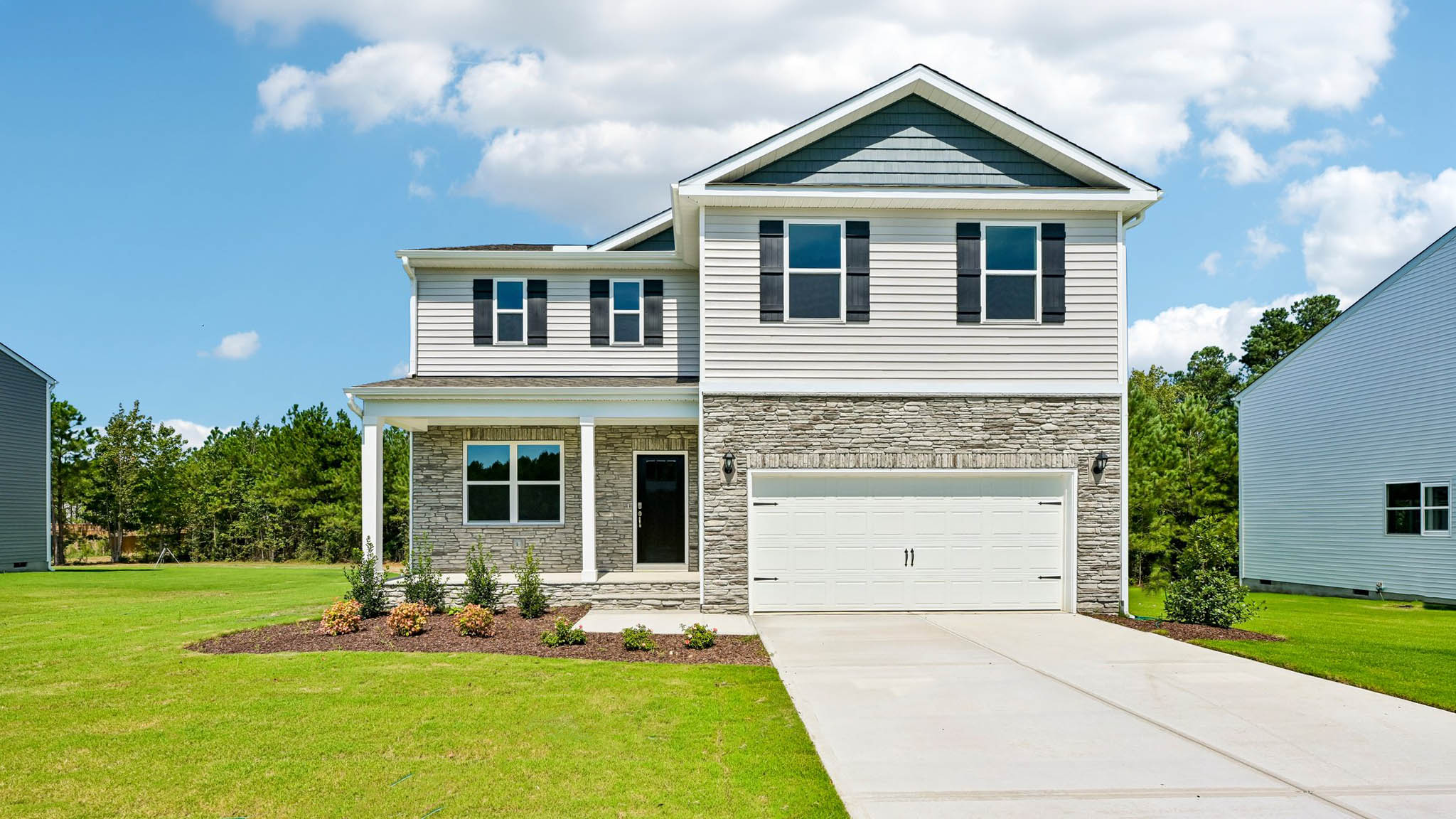 35 Grazing Crop Court exterior