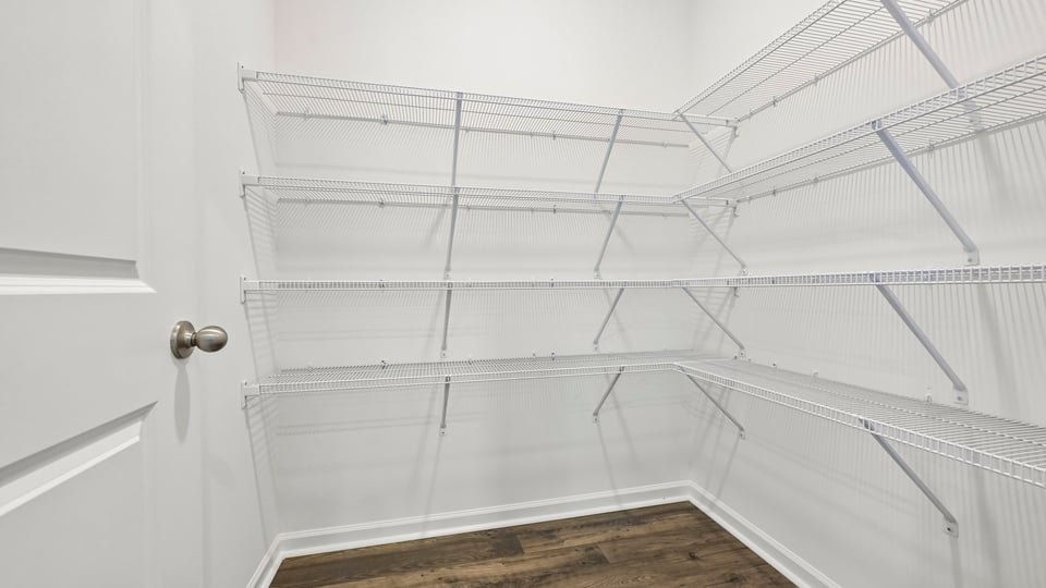 walkin pantry with wire shelving