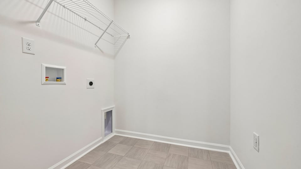 laundry room with washer and dryer hookups