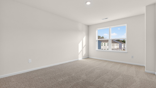 bedroom with carpet flooring