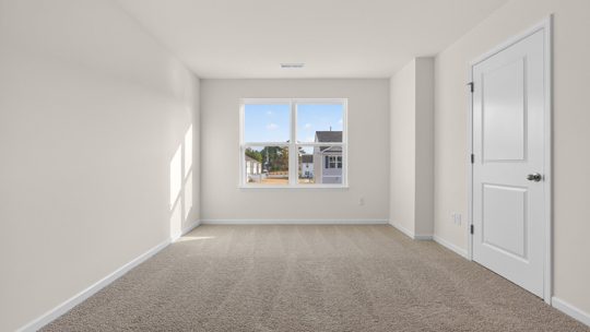 bedroom with carpet flooring