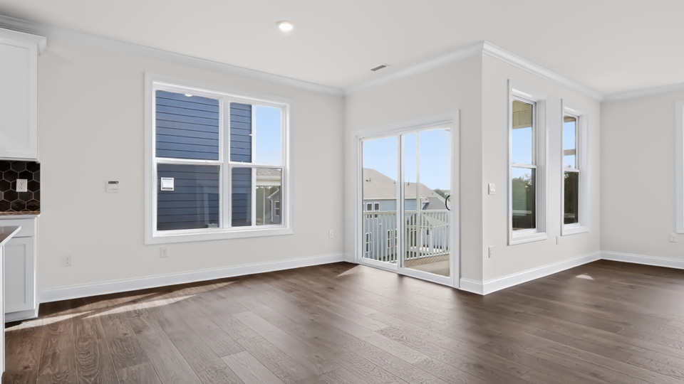 breakfast area with sliding glass doors to patio