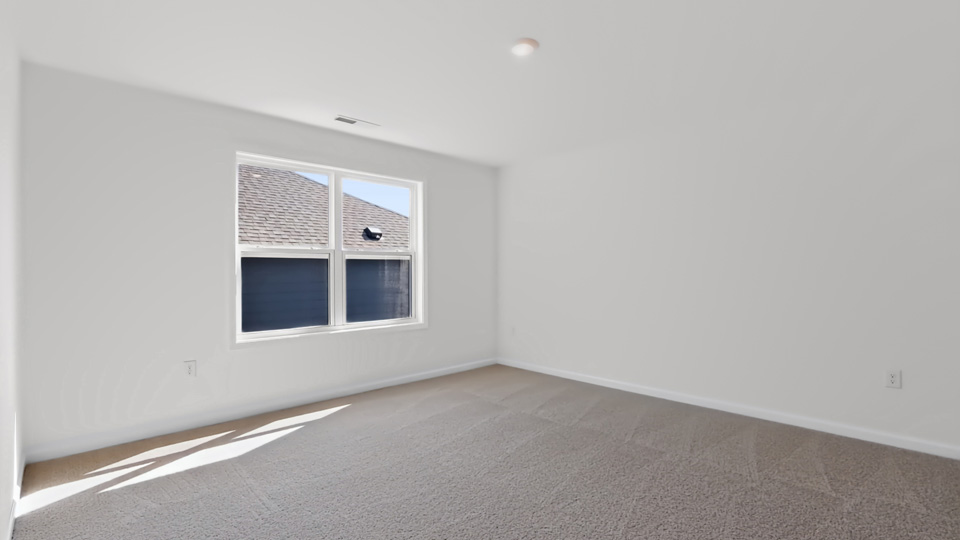 bedroom with carpet flooring