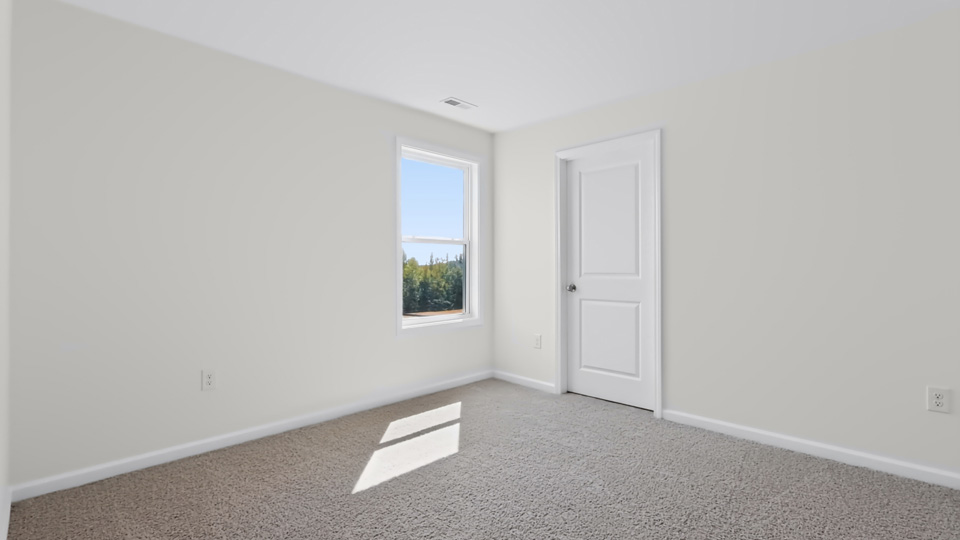 bedroom with carpet flooring