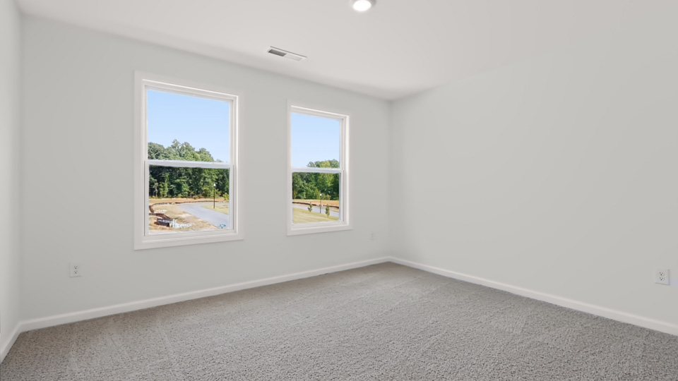 bedroom with carpet flooring
