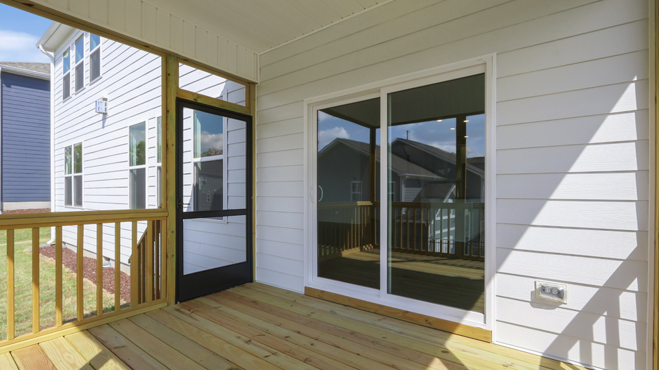 covered and screened in back porch