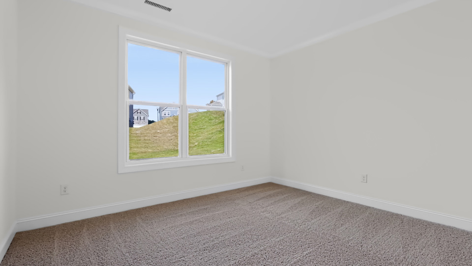 bedroom with carpet flooring