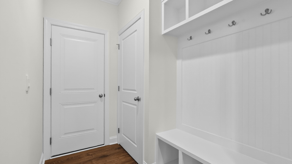 mudbench dropzone with cubbies and hooks