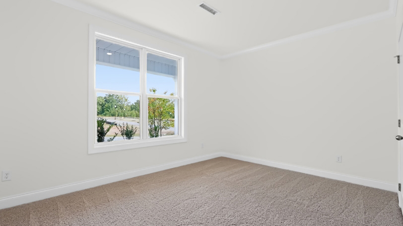bedroom with carpet flooring