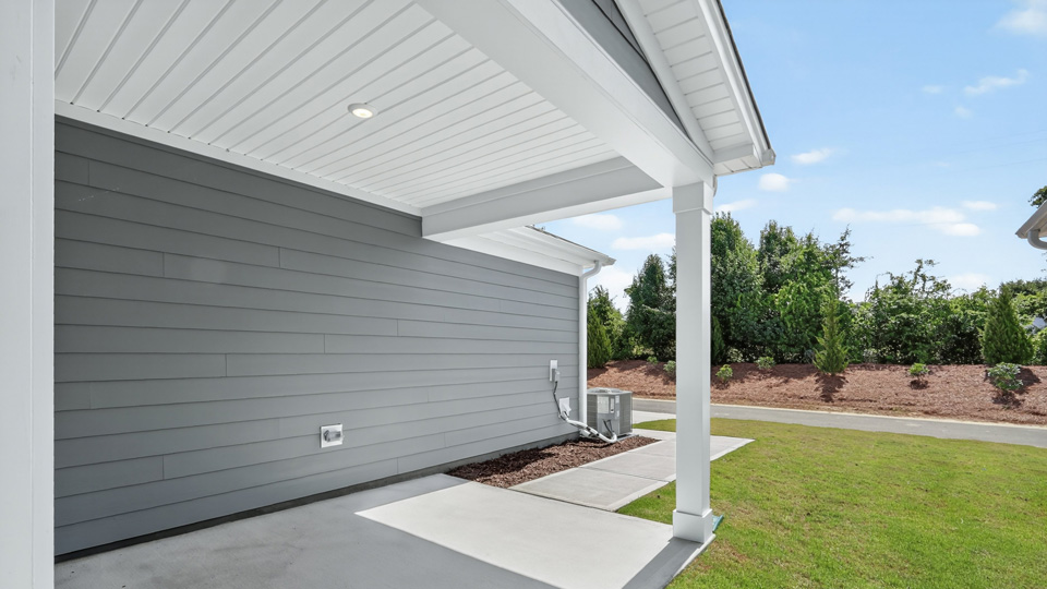 covered back patio