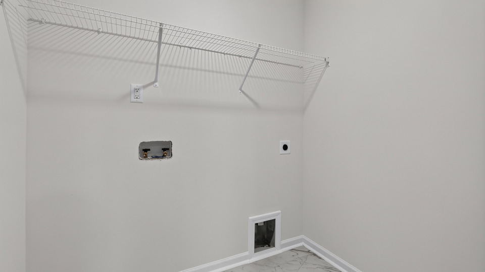 laundry room with washer and dryer hookups
