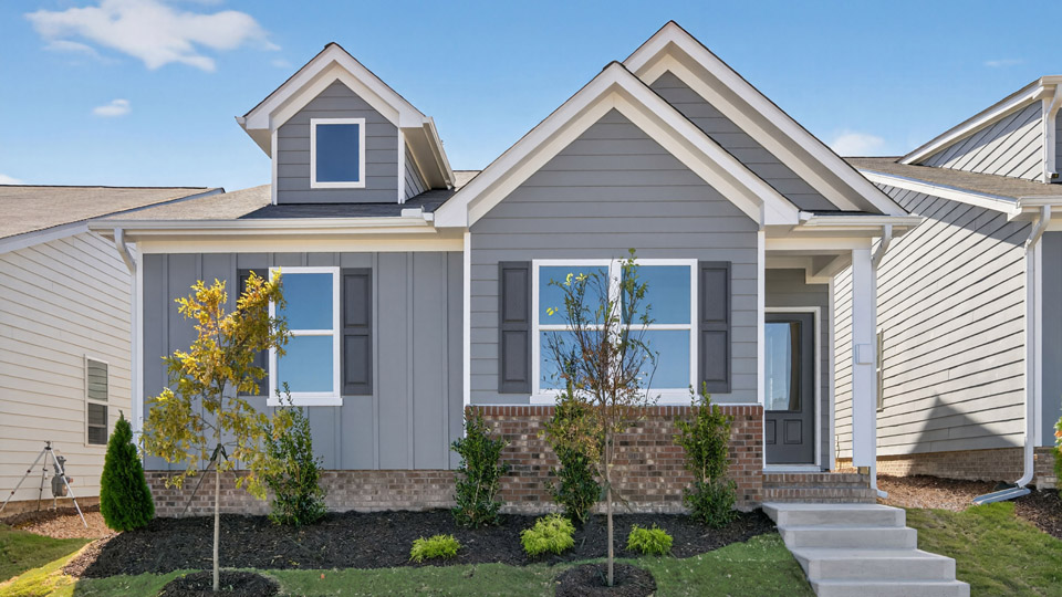 1405 White Verona Way exterior