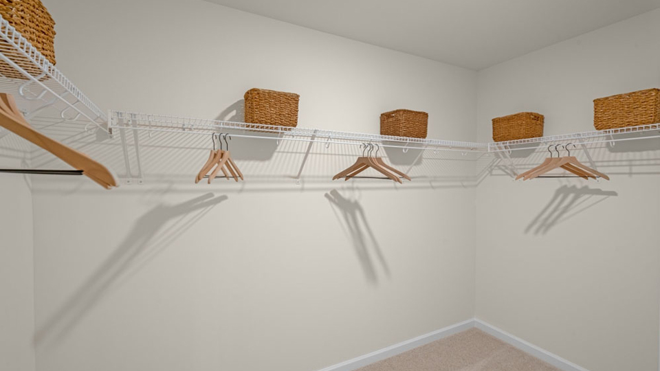 walkin closet with wire shelving