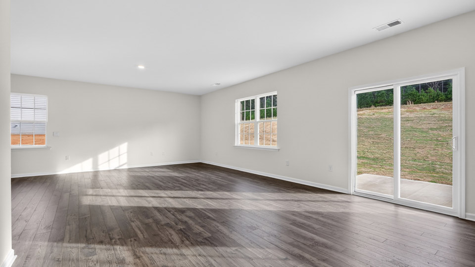 DINING AREA/FAMILY ROOM