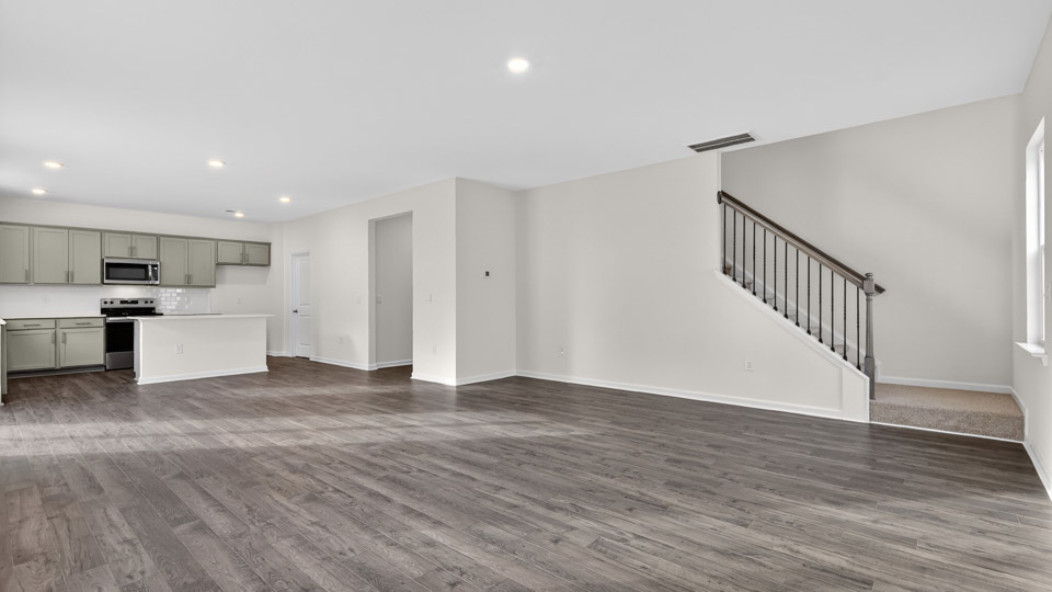 FAMILY ROOM/STAIRWELL
