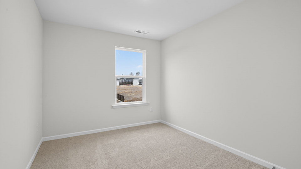 Bedroom with carpet floor and closet