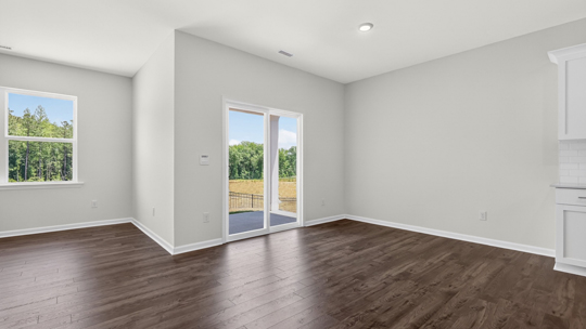 breakfast area with sliding glass doors to patio