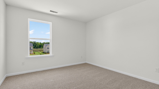 bedroom with carpet flooring