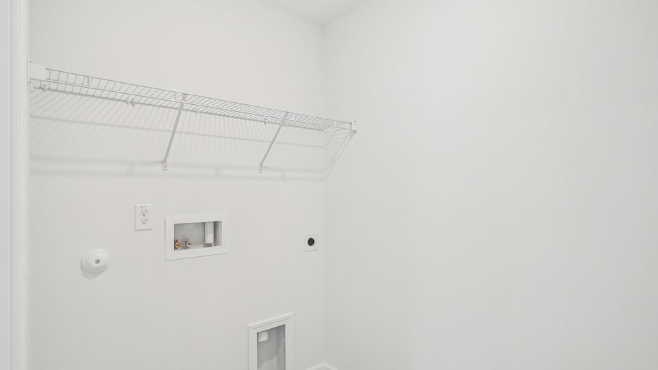 laundry room with washer and dryer hookups