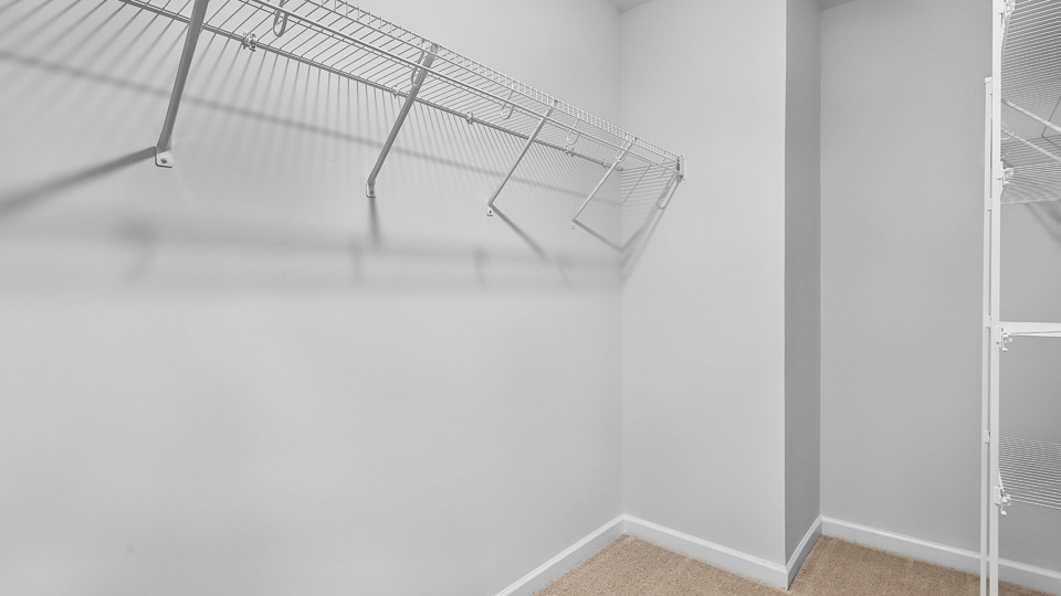 Walk-in closet