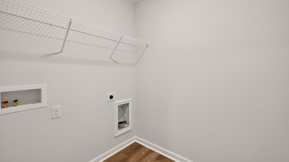 laundry room with washer and dryer hookups