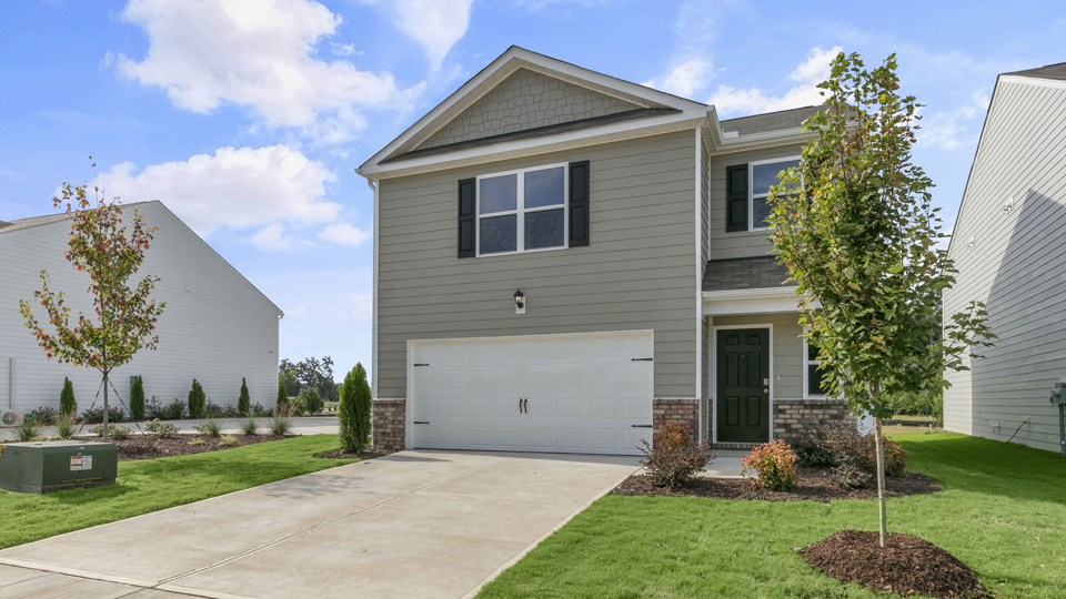 * Photos are not of actual home or interior features and are representative of floor plan only. *