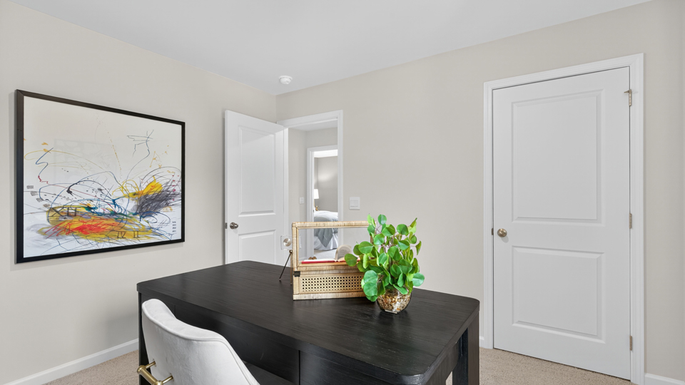 additional bedroom with window, carpeting, closet