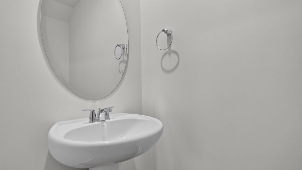 half bath with single pedestal sink