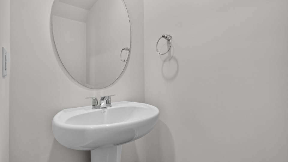 half bath with single pedestal sink