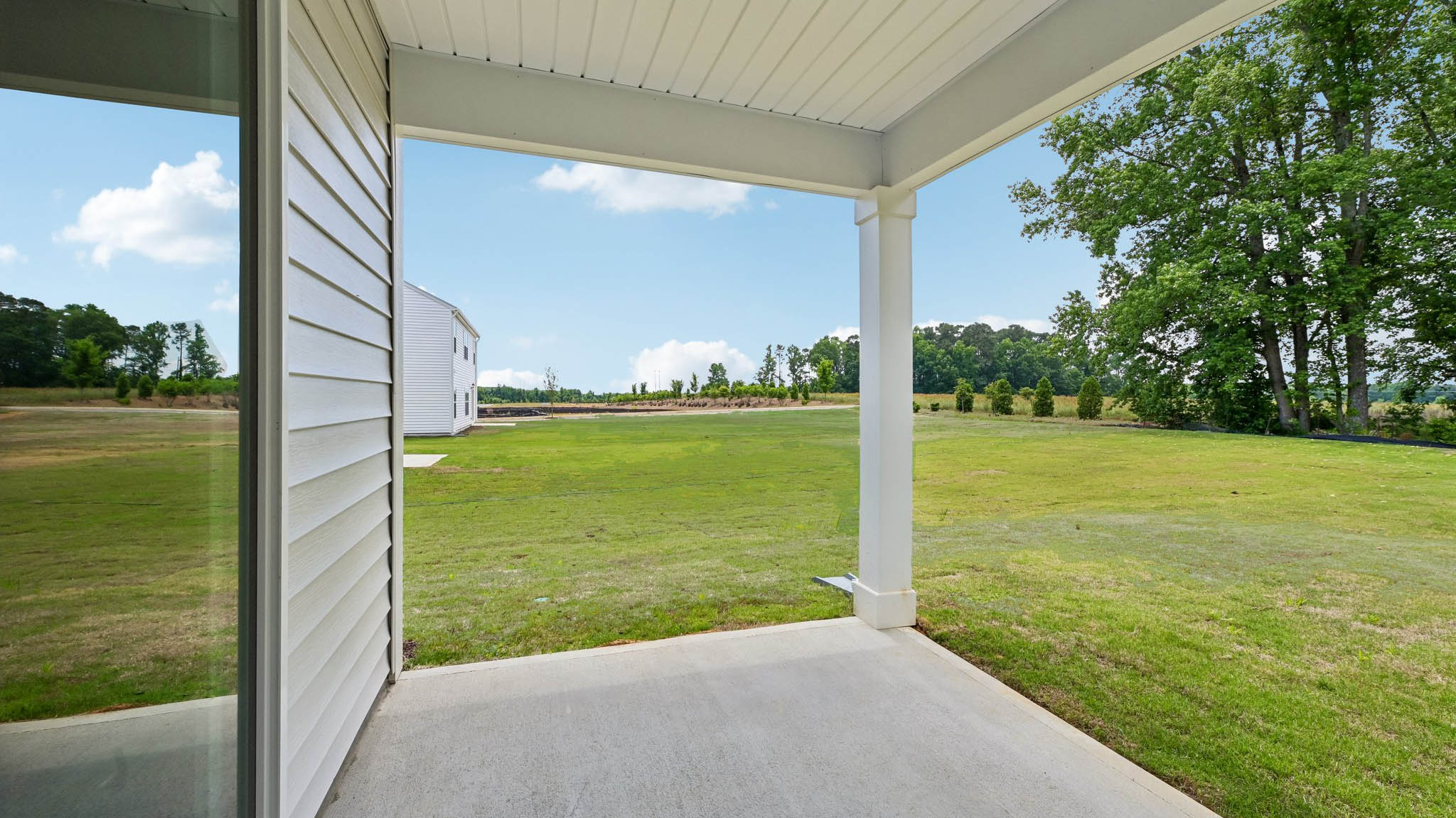 REAR COVERED PATIO
