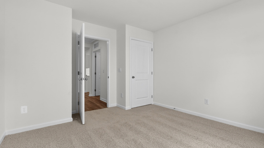 bedroom with carpet flooring