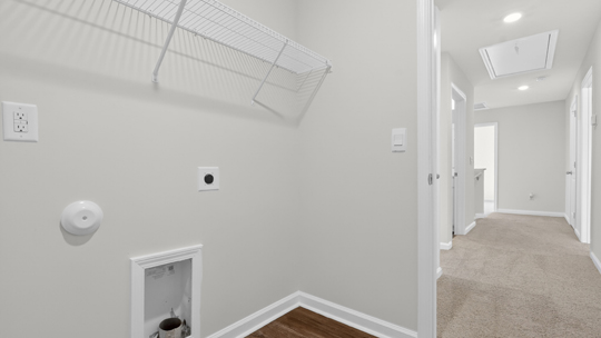 laundry room with washer and dryer hookups
