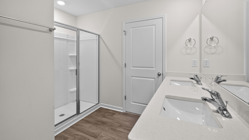 PRIMARY SUITE BATHROOM
