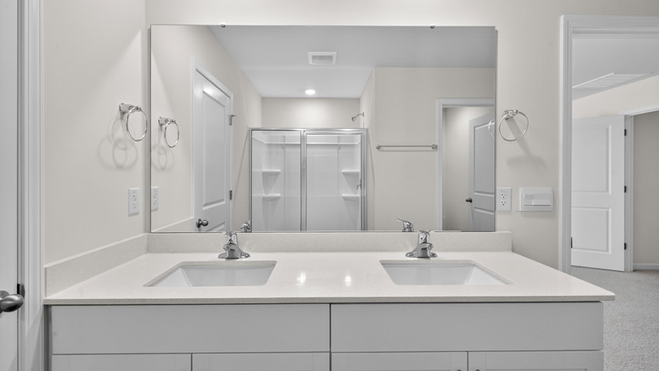 PRIMARY SUITE BATHROOM